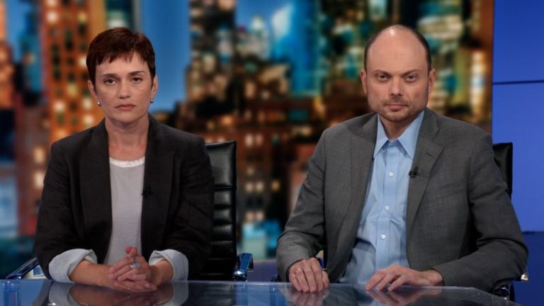 Putin critic Vladimir Kara-Murza thought he was being executed before his release in historic prisoner swap