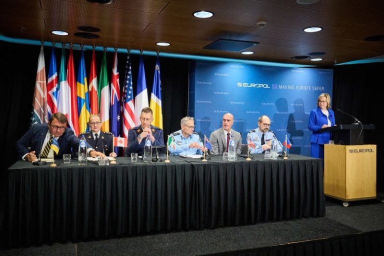 Australian police infiltrate encrypted messaging app Ghost and arrest dozens